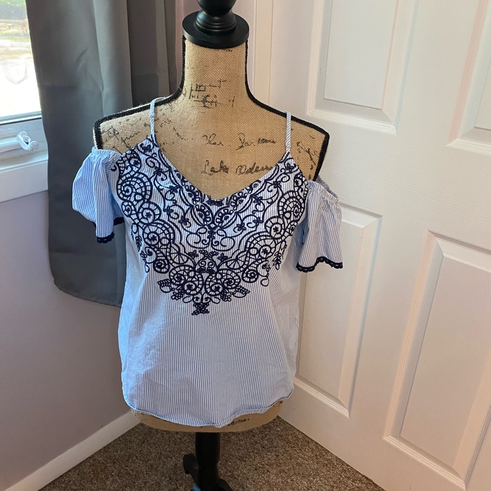 Cute blue shirt
